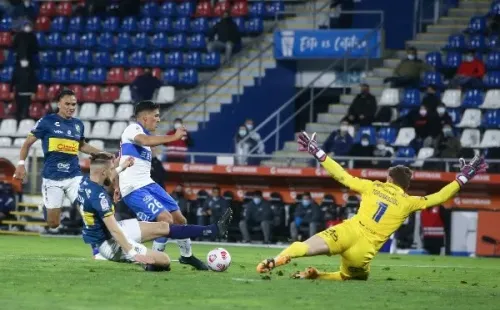 La UC se impuso con categoría a Everton con doblete de Marcelino Núñez.
