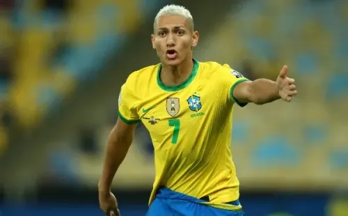 Richarlison será una de las bajas de Brasil. (Foto: Getty Images)