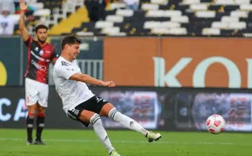 Albornoz fue titular ante Antofagasta y disfruta de Colo Colo. Foto: Agencia Uno