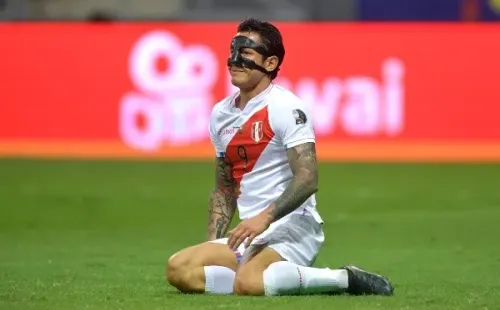Gianluca Lapadula tiene muy preocupado al seleccionado peruano Ricardo Gareca (Getty Images)
