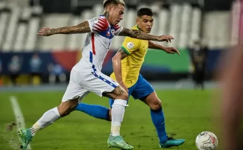 Thiago Silva podría perderse el duelo ante Chile por eliminatorias. Foto: Agencia Uno