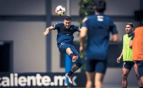 Nicolás Castillo parte al Juventude y deja el América. Foto: América