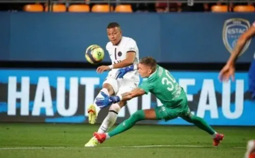 La venta de Kylian Mbappé obliga al PSG a ir por Erling Haaland