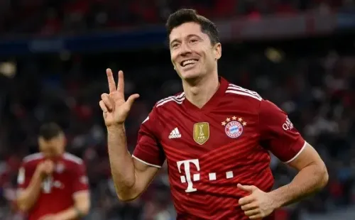 Robert Lewandowski alcanzó sus 300 goles con Bayern Munich. (Foto: Getty Images)