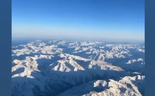 Gary Medel publicó esta foto arribando a Chile.