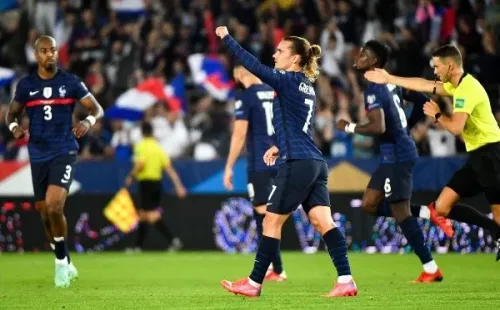 Antoine Griezmann anotó el gol del empate francés (Foto: @equipedefrance)