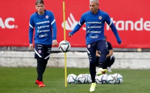 Sin Alexis Sánchez ni Ben Brereton, Eduardo Vargas busca compañeros en el ataque de Chile para las eliminatorias. Foto: ANFP