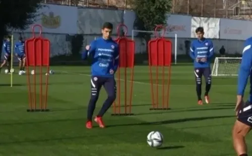 Robbie decidió abandonar La Roja para meditar si quiere jugar por Chile o Estados Unidos.