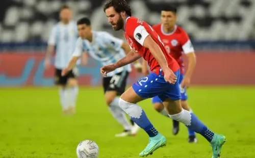 Brereton no le pierde la vista a Chile desde Inglaterra. Foto: Agencia Uno