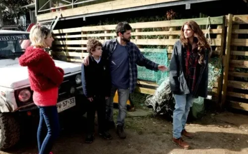 Primeras imágenes de la sucesora de Demente: Mega presenta Amar Profundo.(6)