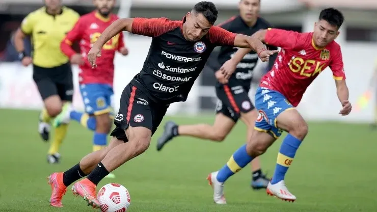 Iván Morales, delantero de Colo Colo y la selección chilena