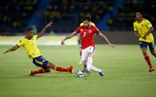 La selección chilena no pudo contra Colombia y Guarello vuelve a apuntar contra Lasarte el día después. (Foto: Carlos Parra/ANFP)
