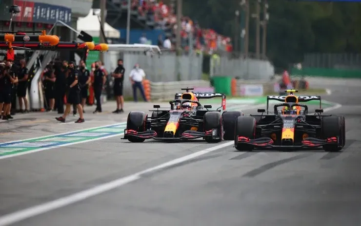 RedBull Racing va en busca del liderato del Campeonato de Constructores, donde actualmente son 2° a doce puntos de Mercedes. (Foto: Getty)