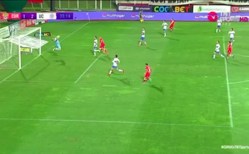 Benegas puso el 1-2 apenas un minuto después del segundo tanto del Toro.(FOTO: TNT Sports)