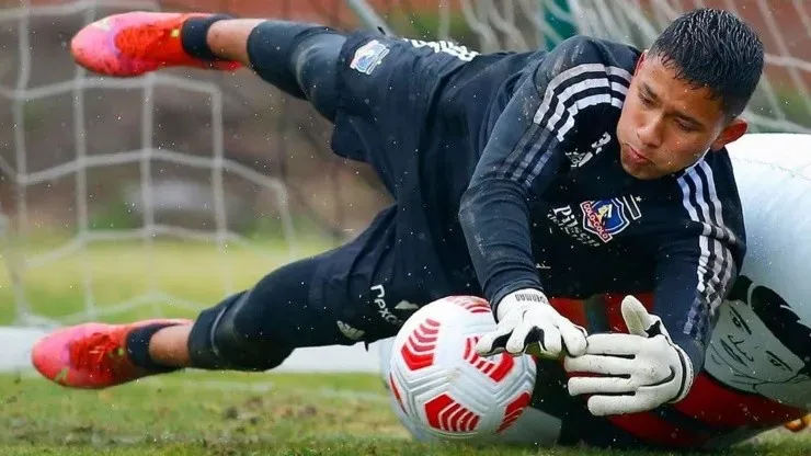 Eduardo Villanueva, arquero de Colo Colo y la selección chilena