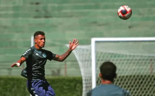 Víctor Ramón vivirá su primera experiencia en el extranjero. Foto: Instagram