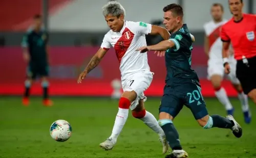 Raúl Ruidiaz no convierte un gol desde 2018 con la camiseta de Perú
