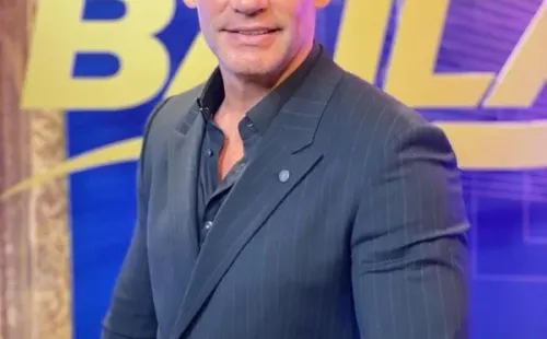 Actualmente, Cristián de la Fuente está en el programa    Así Se Baila, de TeleMundo.