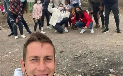Una fotografía del grupo que salió en la jornada del 18 de septiembre a repartir empanadas por la ciudad de Antofagasta