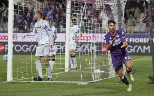 Fiorentina tuvo un gran primer tiempo y abrió el marcador ante Inter, pero no supo sacar una ventaja mayor y lo terminó pagando caro. Foto: Getty Images