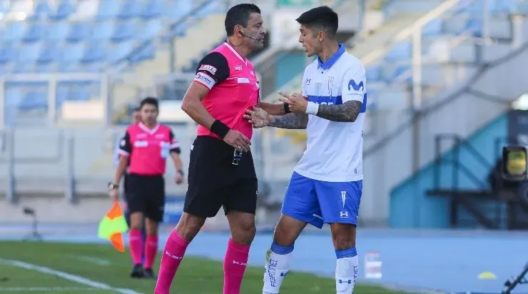 Javier Castrilli destaca el trabajo realizado por Roberto Tobar quien será un referente para su gestión en Chile