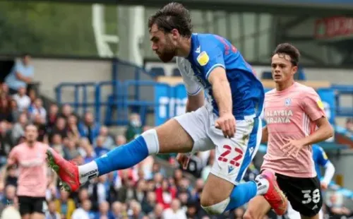 Ben Brereton tuvo una gran definición en su primer gol ante Cardiff. (Foto: @Rovers)