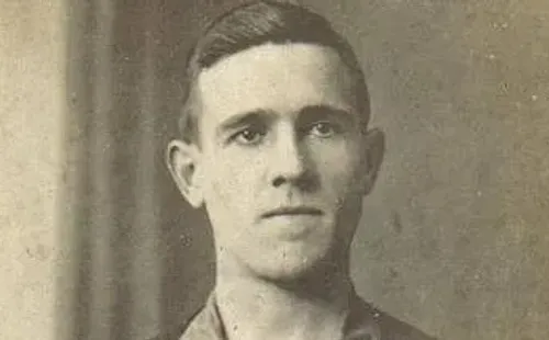 Ramón Unzaga, España (Defensa). Foto: Partidos de la Roja