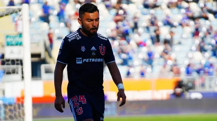 Mario Sandoval se fue expulsado cuando la Universidad de Chile estaba comenzando a tomar vuelo. Foto: Guille Salazar – RedGol