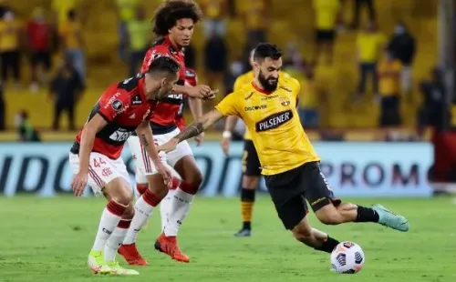 El Huaso Isla en la revancha de Flamengo contra Barcelona en Copa Libertadores.
