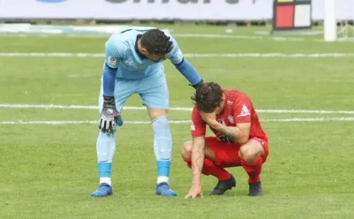 Jorge Valdivia lo pasó mal con las lesiones en los últimos años. Pese a ello, sueña con estirar su carrera un tiempo más. Foto: Agencia Uno