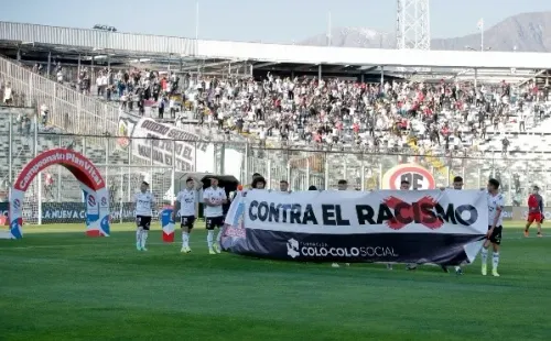 Colo Colo viene de perder ante Ñublense y debe ganar sí o sí a Palestino. En el duelo previo el Cacique entregó un tajante mensaje contra el racismo considerando el clima hostil y violento que se vive en el norte del país hacia los inmigrantes.