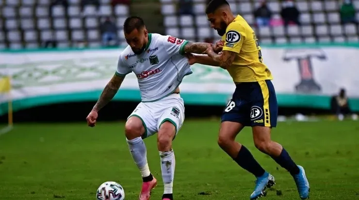 El partido jugado en el estadio Germán Becker terminó igualado 2-2.