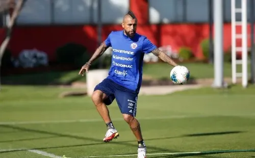 Arturo Vidal se quedará en Chile para los partidos ante Paraguay y Venezuela. (Foto: Comunicaciones ANFP)