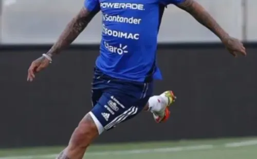 La historia de Instagram de Arturo Vidal con toda la garra para defender la camiseta de la selección chilena