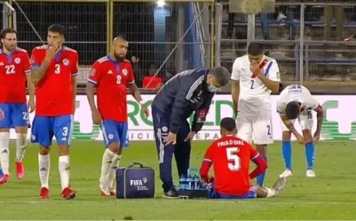 Díaz sufrió molestias musculares en el triunfo de Chile ante Paraguay (Foto: TNT Sports)