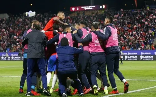 Chile volvió a los triunfos y se mete en la pelea para buscar un cupo en el Mundial de Qatar 2022. Foto: Agencia Uno