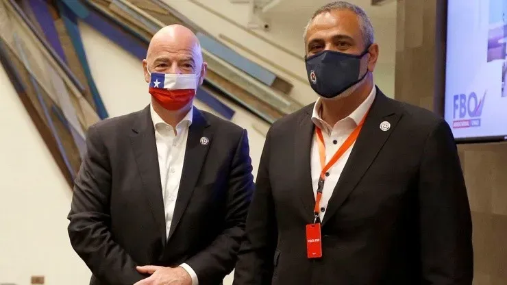 Gianni Infantino y Pablo Milad, presidentes de la FIFA y la ANFP de Chile