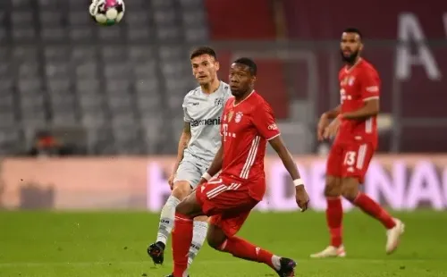 Charles Aránguiz no estará presente en el choque ante Bayern Múnich luego de haber sufrido molestias físicas. Foto: Getty Images