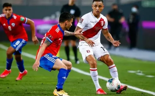 Charles Aránguiz se perderá los dos encuentros de la doble fecha de noviembre. (Foto: Agencia Uno)