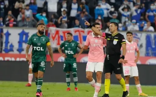 Caamaño lanzó sus dardos a Roberto Tobar por su polémico desempeño en el partido de la Católica.