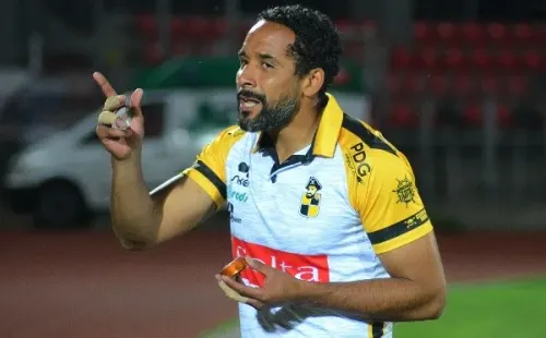 Jean Beausejour brilló con una excelente asistencia a Paredes. (Foto: Agencia Uno)