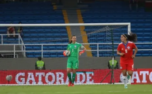 Christiane Endler poco pudo hacer en las dos anotaciones de Colombia. (Foto: Comunicaciones ANFP)