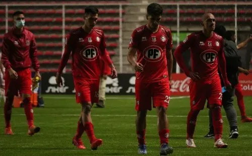 Unión La Calera sufre con el coronavirus previo al duelo ante Curicó Unido. Foto: Agencia Uno