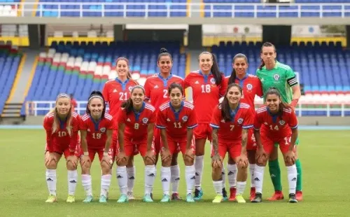 El once de la Roja en el segundo amistoso contra Colombia: Tiane Endler lamenta las derrotas. (Foto: Comunicaciones de la selección chilena)
