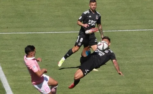 Albos y Cruzados se vieron afectado por un brote de coronavirus.