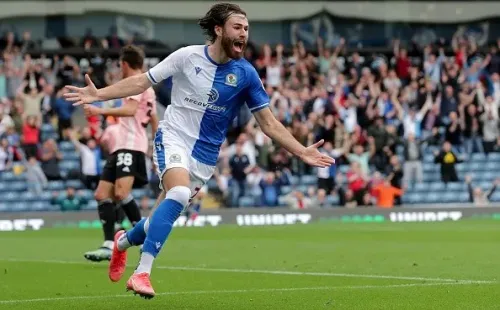 Brereton marcó dos goles en 20 minutos ante Derby County.