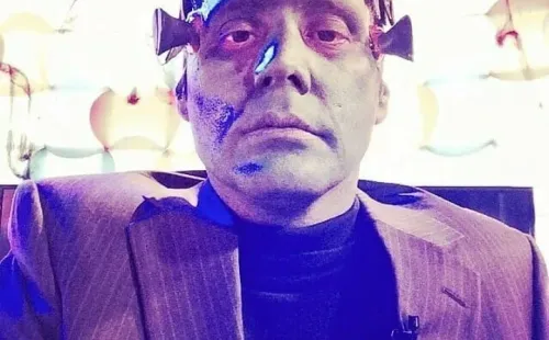 Los disfraces de Halloween: Francisco Saavedra.