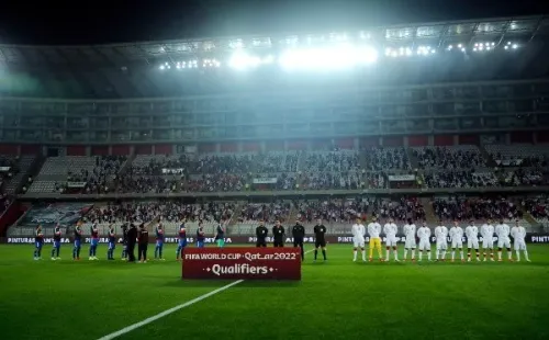 El momento de los himnos nacionales donde la canción chilena recibió pifias en el estadio