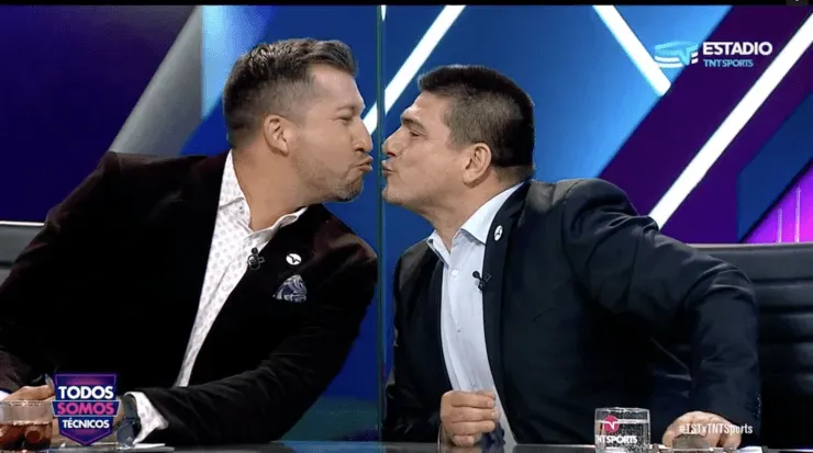 Luis Marín y Marcelo Vega también se entusiasmaron con el tono del programa. (Captura de pantalla)