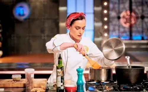 Begoña Basauri en la cocina de Masterchef Celebrity.